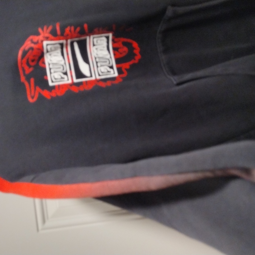 Puma pullover hoodie medium - Picture 6 of 8